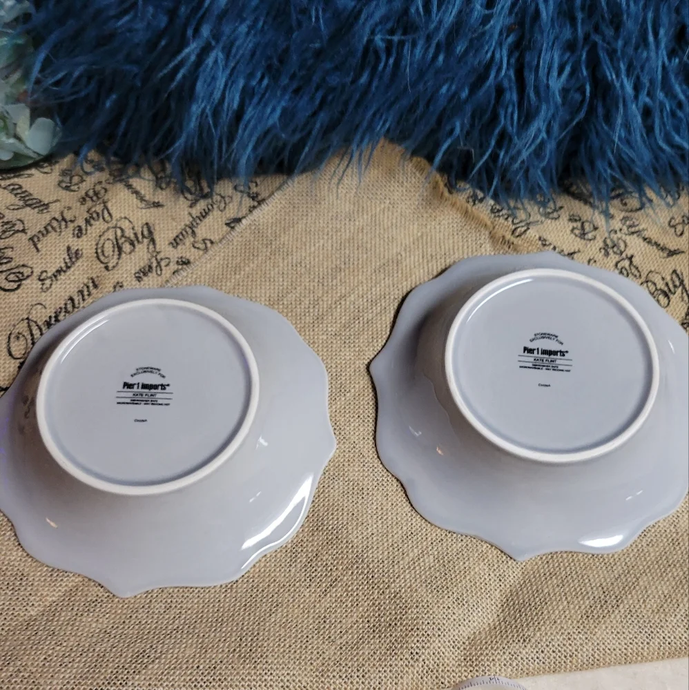 Pier 1 lot of 2 vintage ceramic Kate Flint soup bowls scallop edge